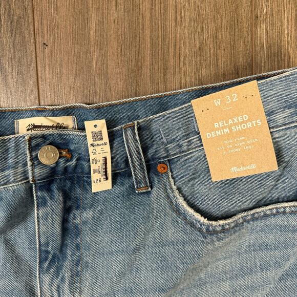 Madewell Relaxed Mid Length Denim Frayed Hem Shorts US Women's 32 Plus New - Picture 4 of 6